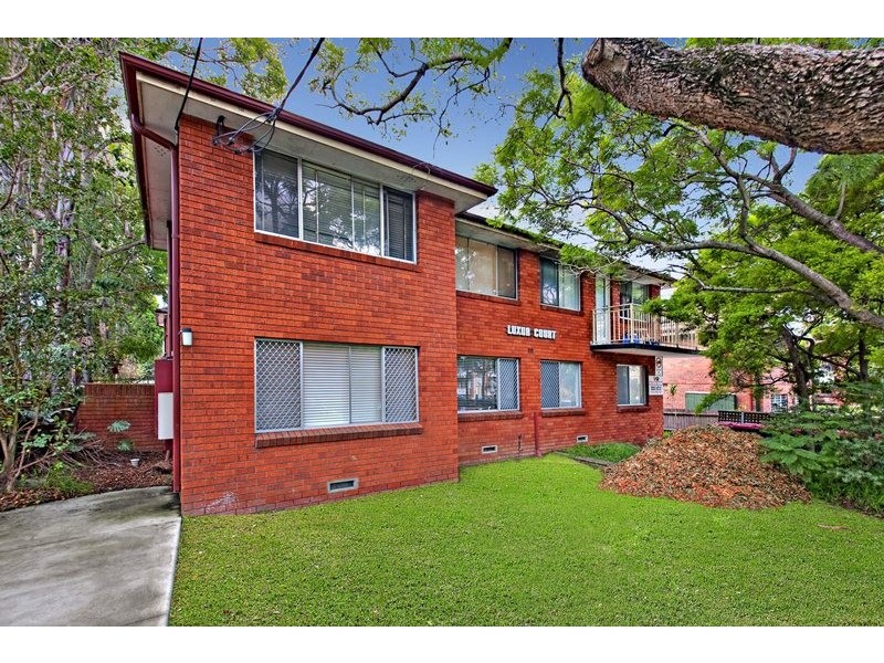 2/90 Alt Street, Ashfield NSW 2131