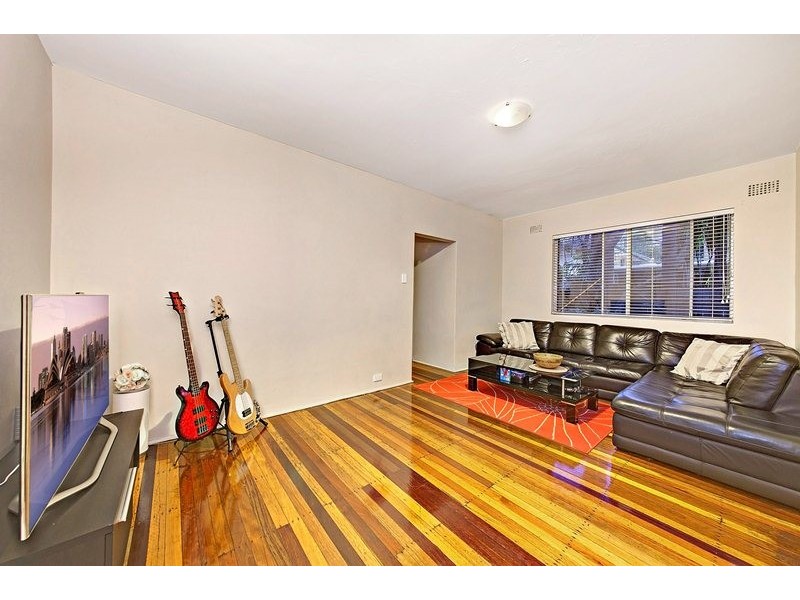 2/90 Alt Street, Ashfield NSW 2131