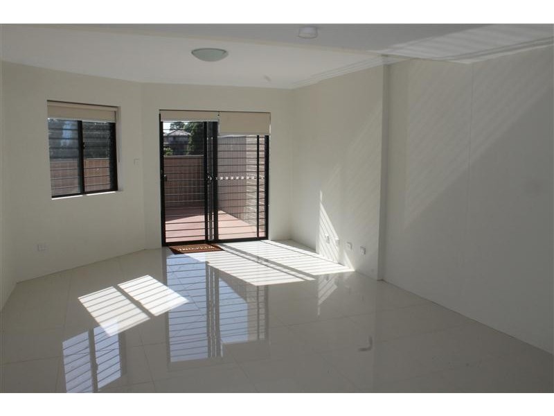 4/85 Second Avenue, Campsie NSW 2194