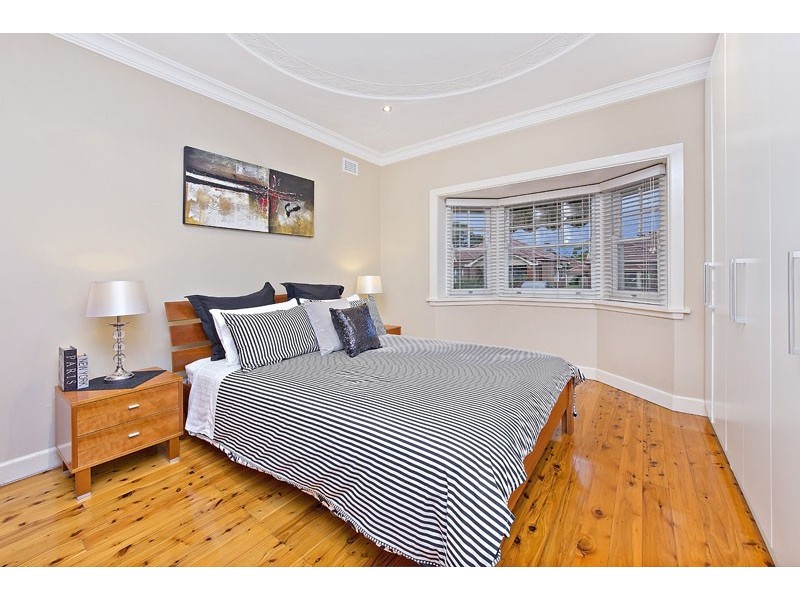 8 Bridges Avenue, Croydon NSW 2132