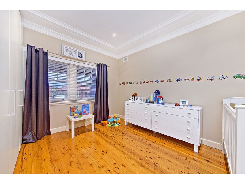 8 Bridges Avenue, Croydon NSW 2132