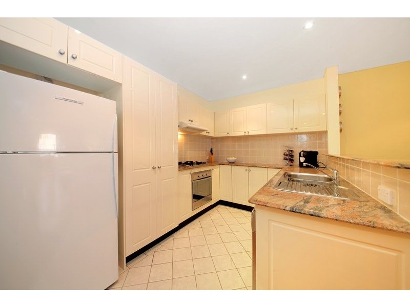 8/90-100 Edwin Street North, Croydon NSW 2132