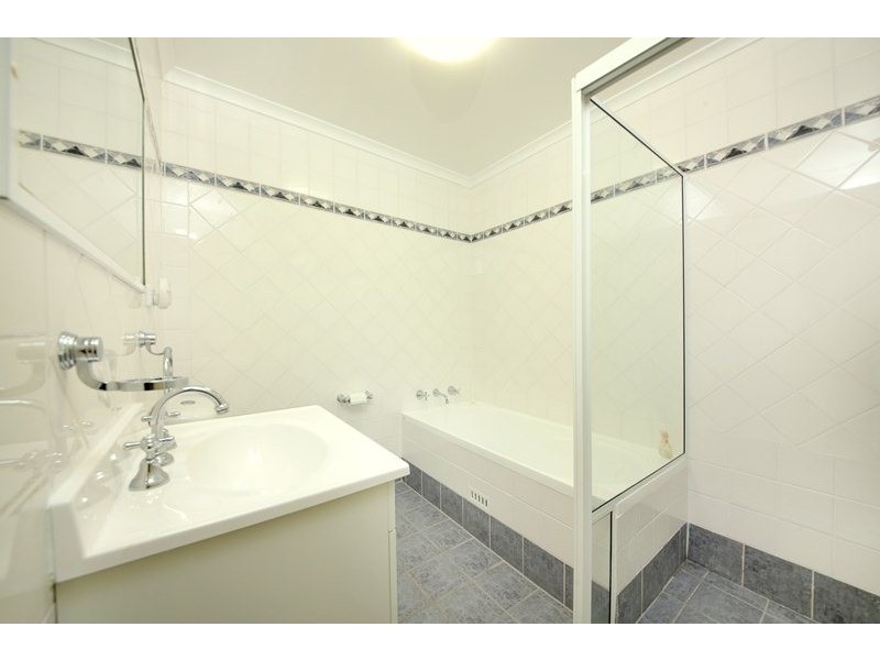 8/90-100 Edwin Street North, Croydon NSW 2132