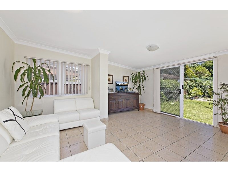 2 Alma Avenue, Campsie NSW 2194