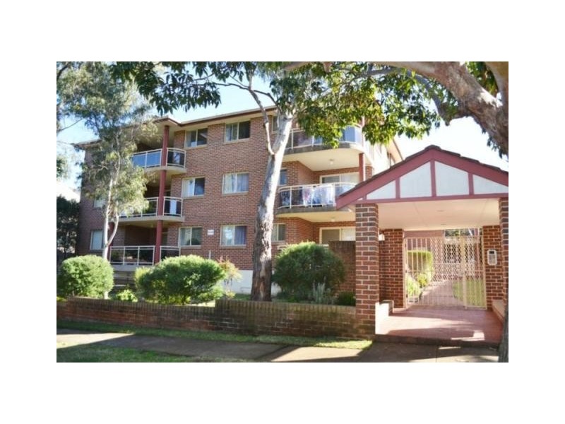 6/64 Cairds Ave, Bankstown NSW 2200