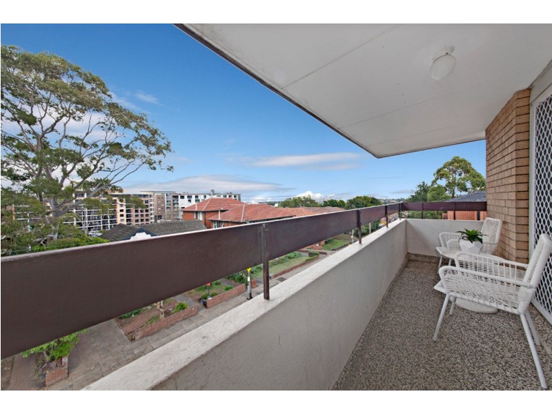 5/23 Elizabeth St (Cnr Orpington St), Ashfield NSW 2131
