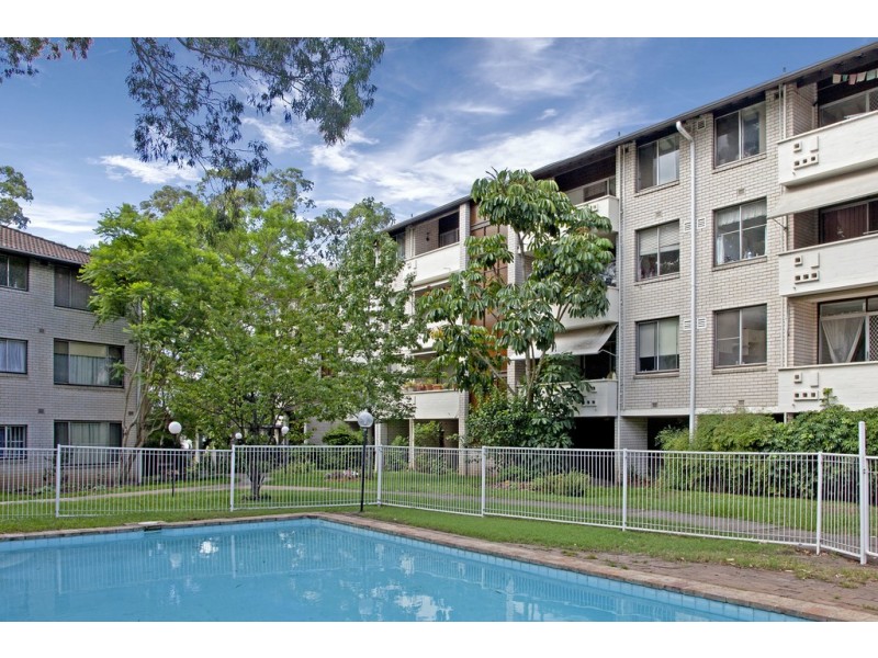 27/122 Georges River Road, Croydon Park NSW 2133