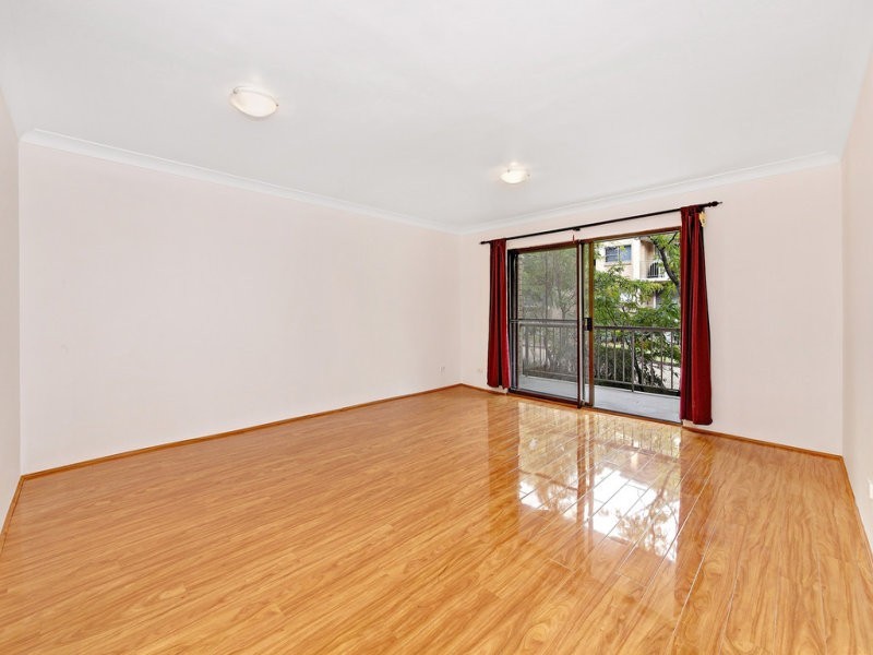 8/49-57 Flora Street, Kirrawee NSW 2232
