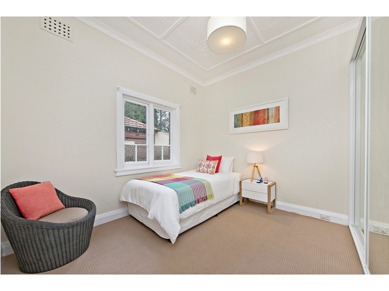 15 Sunbeam Avenue, Croydon NSW 2132