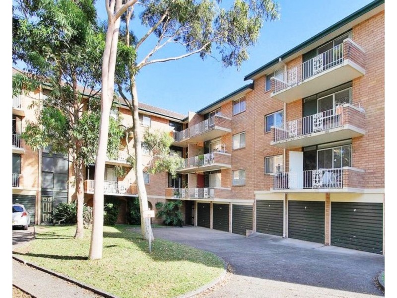 8/8 Hampstead Road, Homebush West NSW 2140