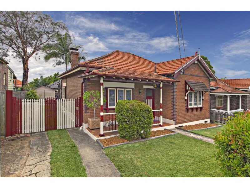 36 Hillcrest Avenue, Strathfield South NSW 2136
