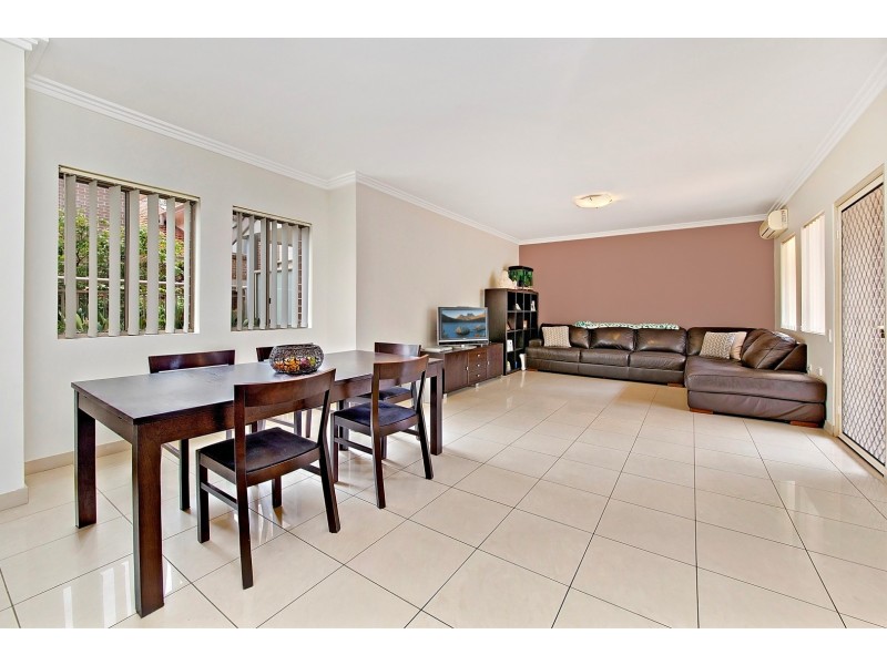 8/70-74 Burwood Road, Burwood Heights NSW 2136