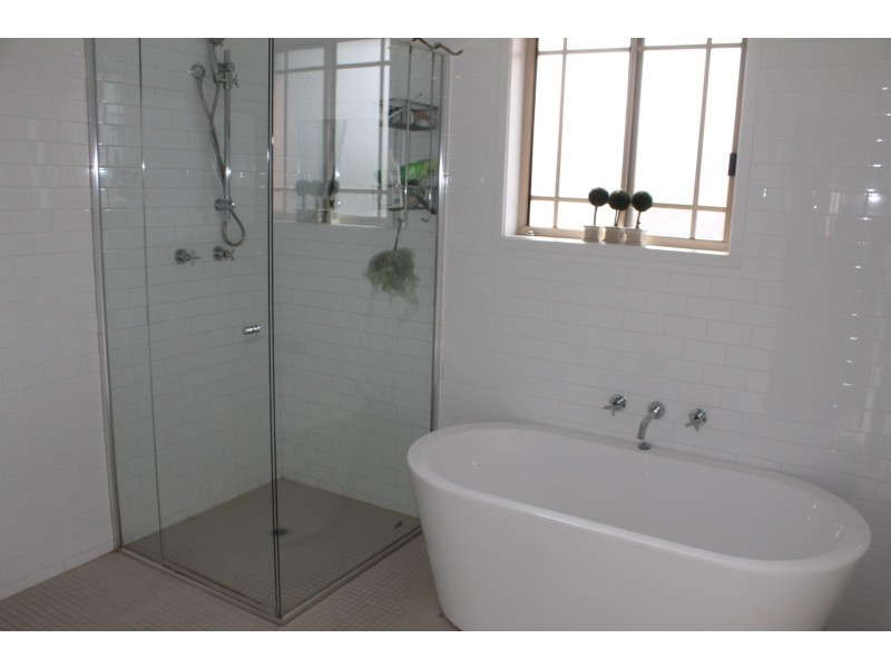 30 Ron Scott Circuit, Greenacre NSW 2190