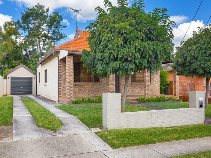 18 Gracemere Street, North Strathfield NSW 2137
