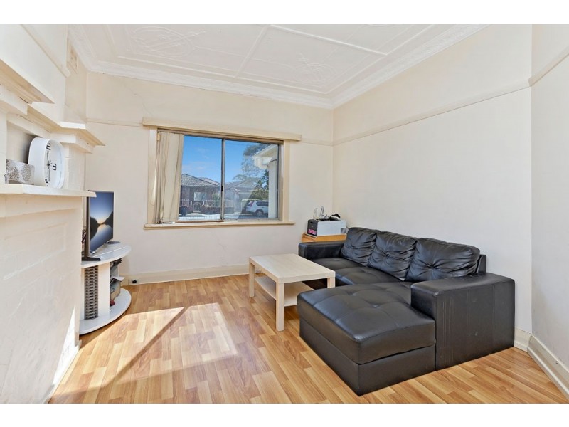 96 Seventh Avenue, Campsie NSW 2194