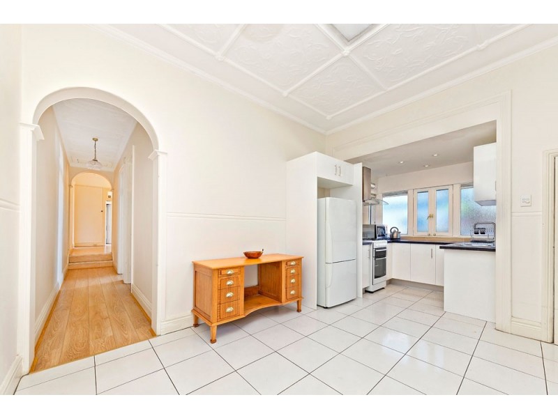 8 Old Canterbury Road, Lewisham NSW 2049