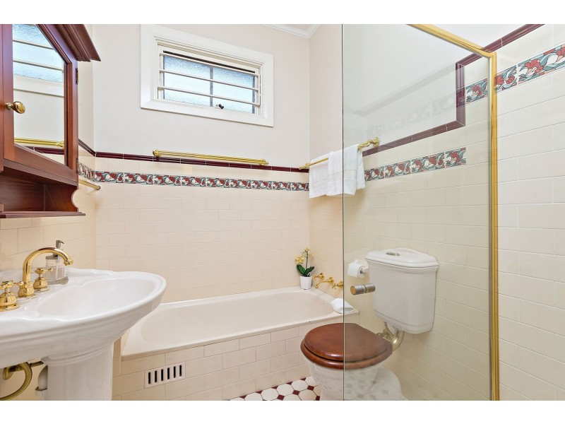 21 Whitfield Avenue, Ashbury NSW 2193