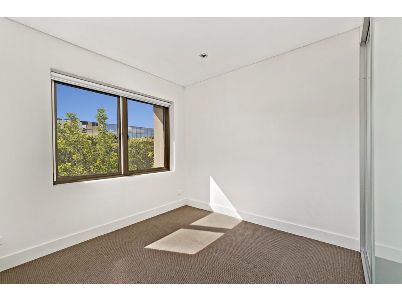245/30 Baywater Drive, Wentworth Point NSW 2127