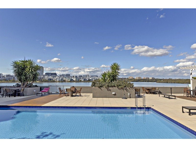 245/30 Baywater Drive, Wentworth Point NSW 2127