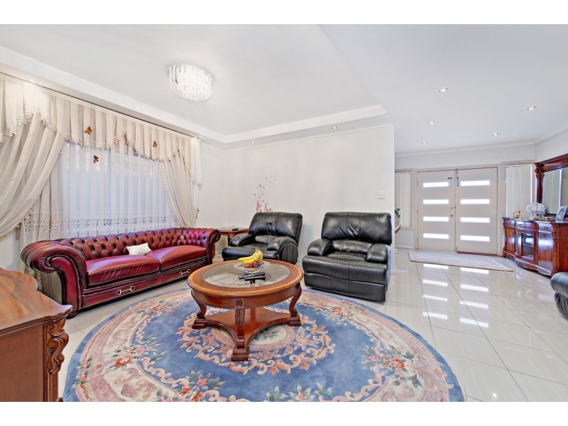 306A Waterloo Road, Greenacre NSW 2190
