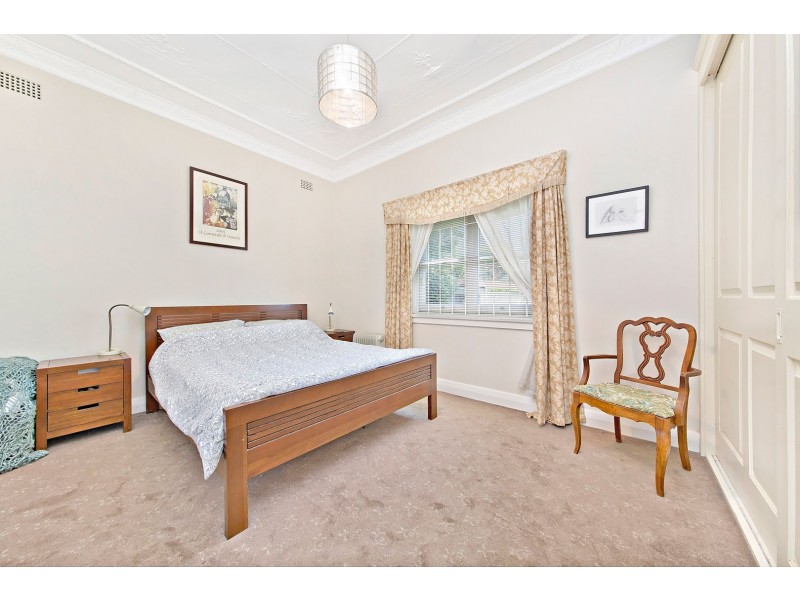 1 Rostherne Avenue, Croydon NSW 2132