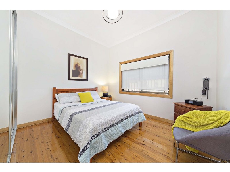 4 Lindsay Street, Campsie NSW 2194