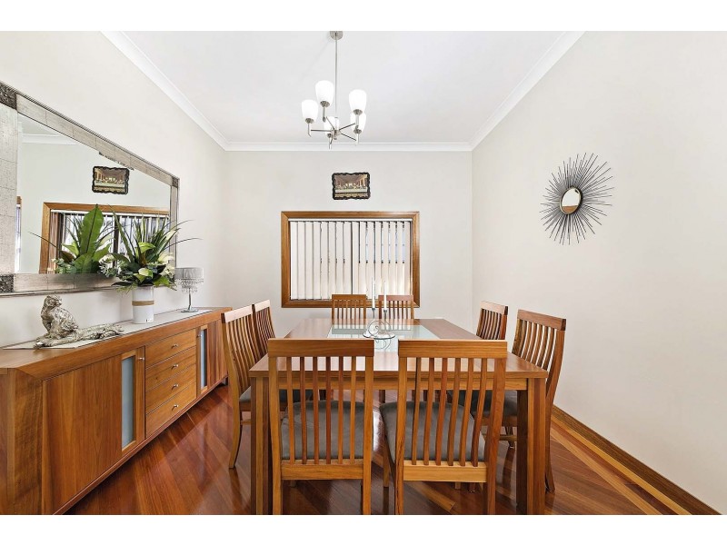 4 Lindsay Street, Campsie NSW 2194