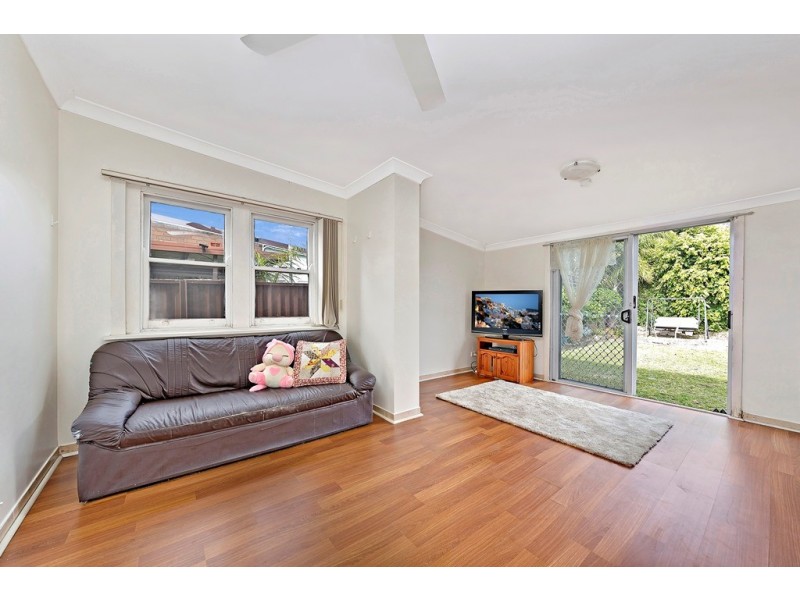 2 Alma Avenue, Campsie NSW 2194