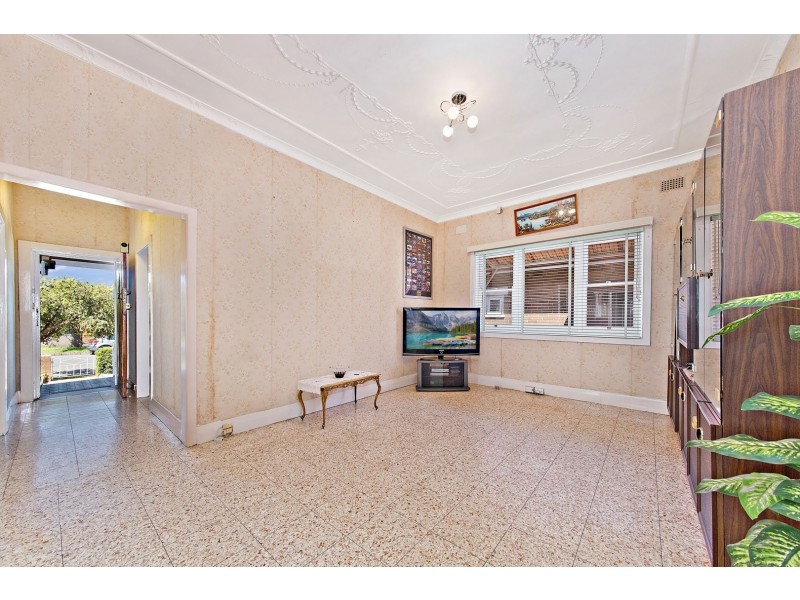 40 Linda Street, Belfield NSW 2191