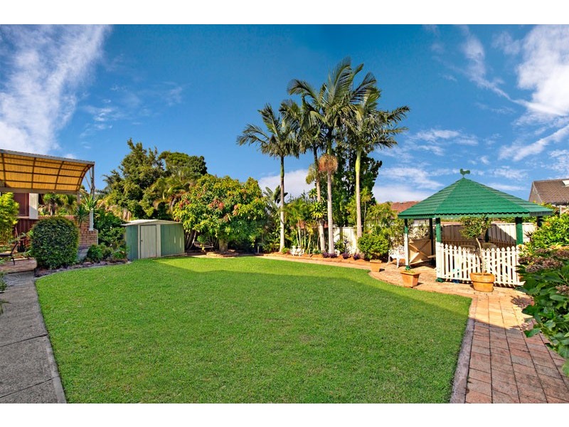 33 Gooden Drive, Baulkham Hills NSW 2153