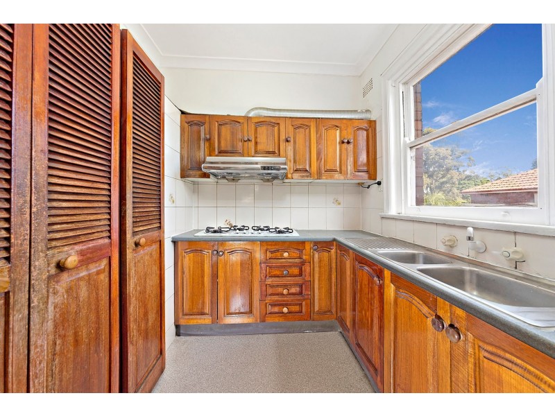 2/21 Albert Parade, Ashfield NSW 2131