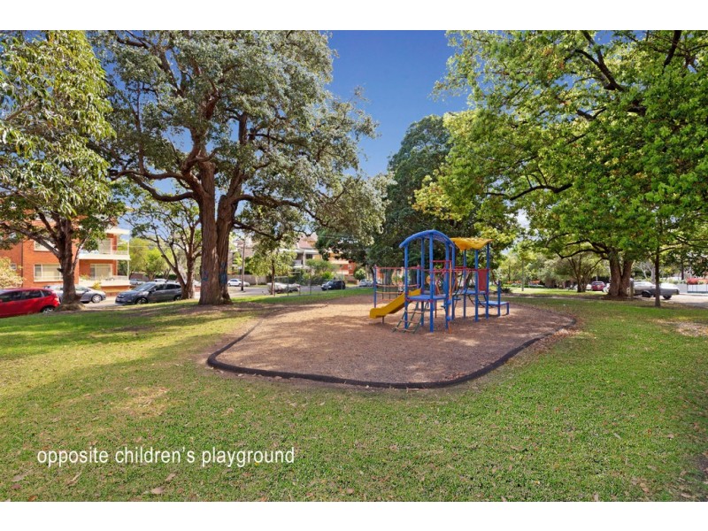 2/21 Albert Parade, Ashfield NSW 2131