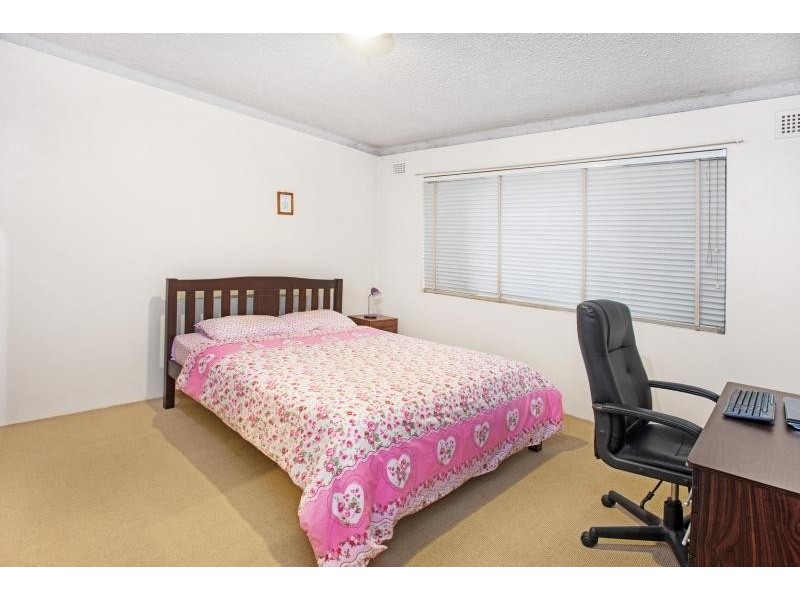 2/15 Loftus Street, Ashfield NSW 2131
