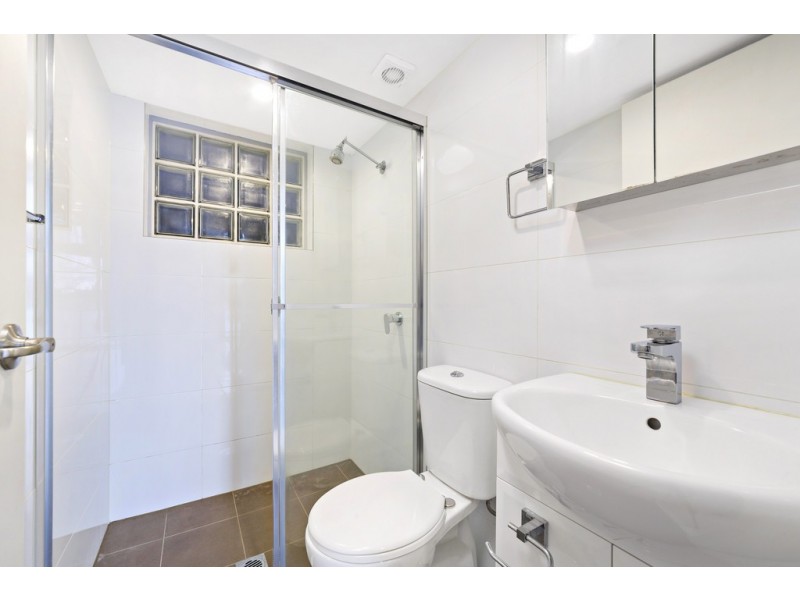 16/12 The Avenue, Ashfield NSW 2131