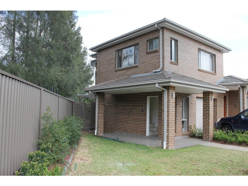 2/25 Arthur Street, Granville NSW 2142