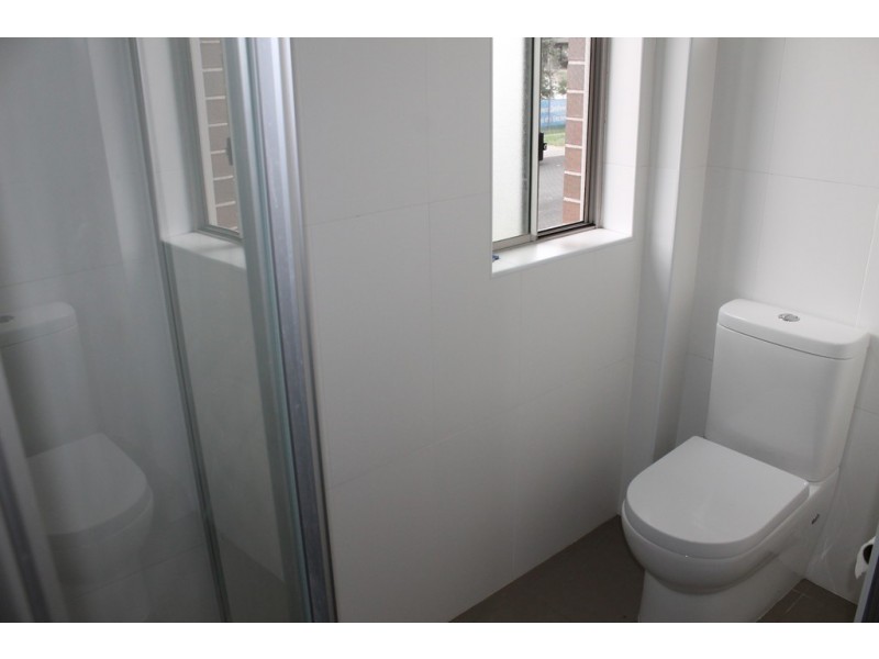 2/25 Arthur Street, Granville NSW 2142