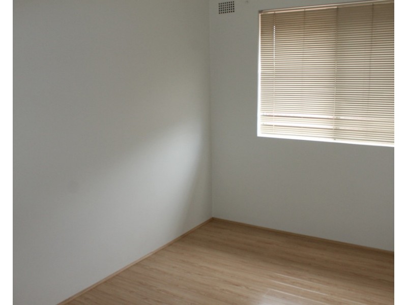 4/6 Lincoln Street, Campsie NSW 2194