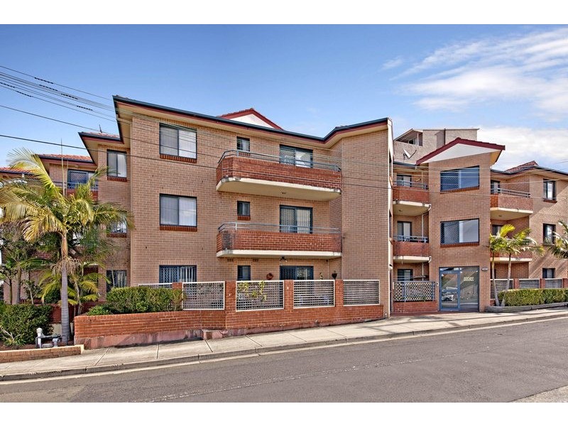 1/1-3 Byer Street, Enfield NSW 2136
