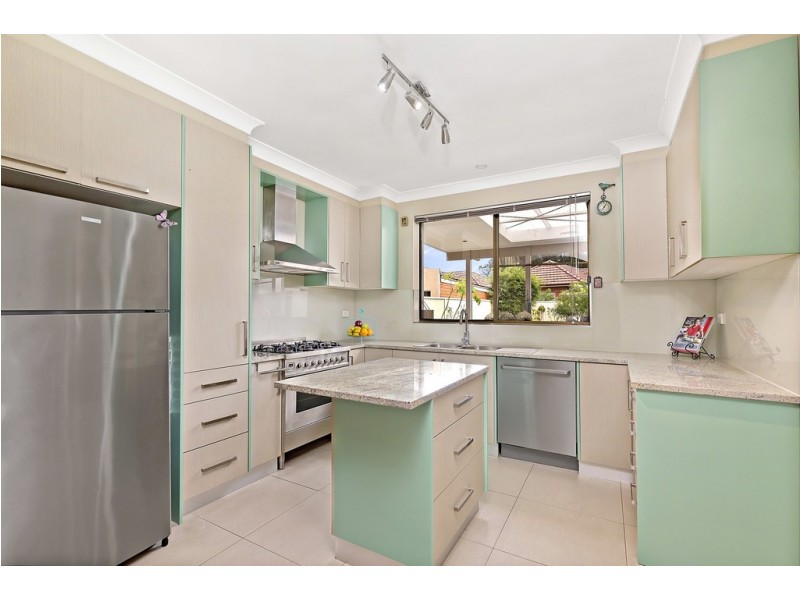 6 Schofield Avenue, Earlwood NSW 2206