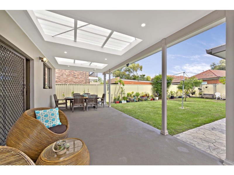 6 Schofield Avenue, Earlwood NSW 2206