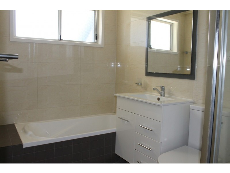 22 Holley Road, Beverly Hills NSW 2209