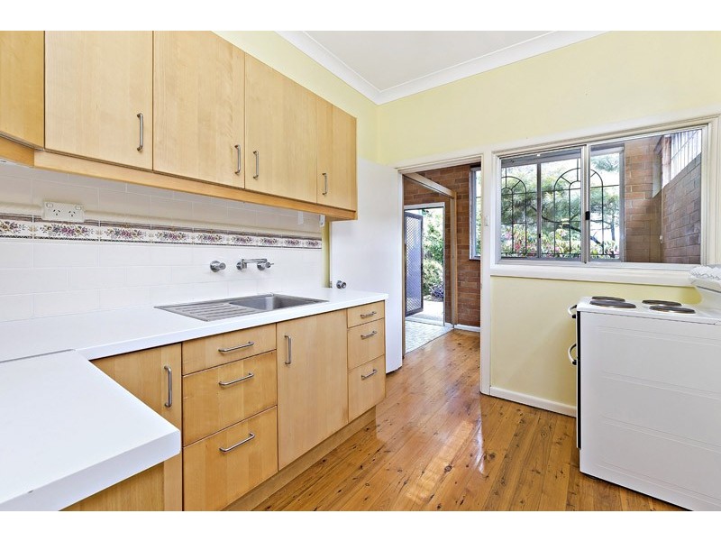 35 Clissold Parade, Campsie NSW 2194