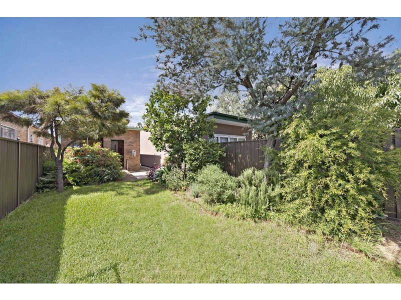 35 Clissold Parade, Campsie NSW 2194