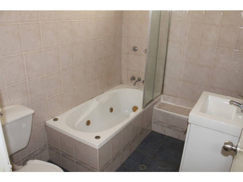 54 Walsh Avenue, Croydon Park NSW 2133