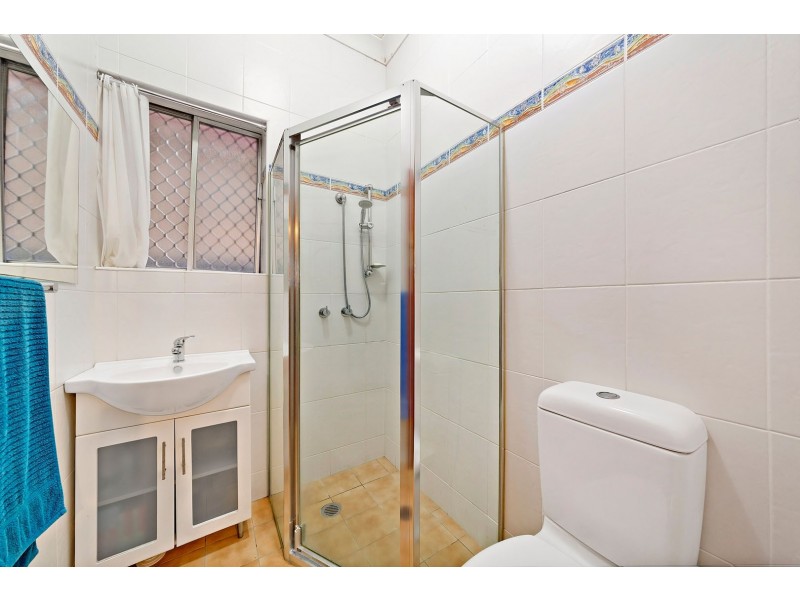 32 Lennartz Street, Croydon Park NSW 2133