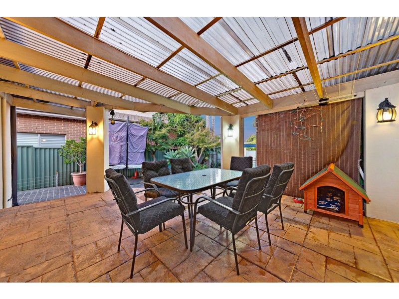 32 Lennartz Street, Croydon Park NSW 2133