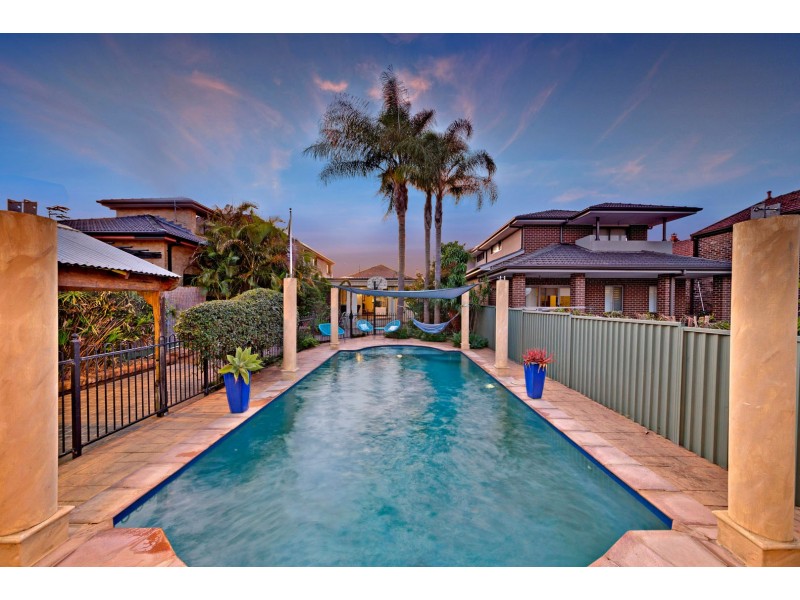 32 Lennartz Street, Croydon Park NSW 2133