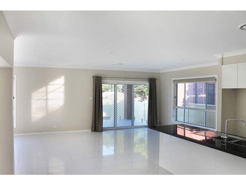 6 Hillcrest Avenue, Strathfield South NSW 2136