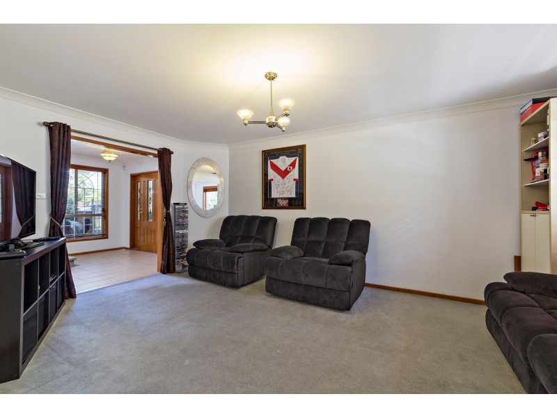 11 Abel Street, Greenacre NSW 2190