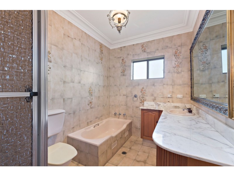 9 George Street, Burwood Heights NSW 2136